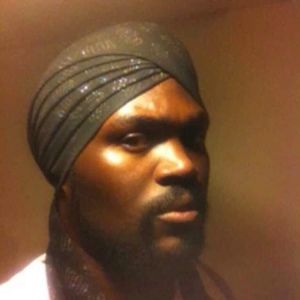 Meet your Posher, Raymond